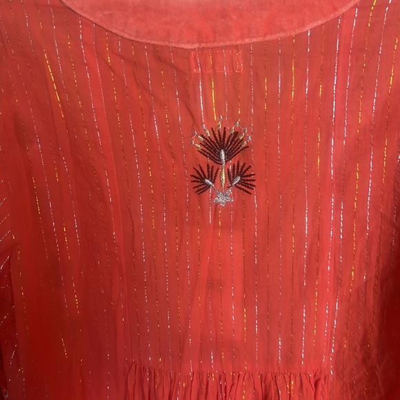 Lulasoul small Mylee tunic cayenne coral with silver and gold threading nwt - Picture 3 of 5
